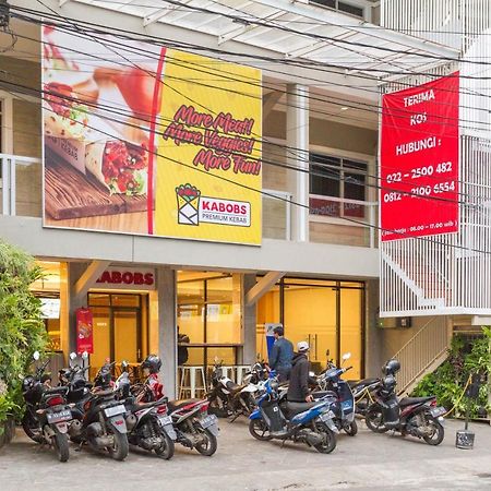 Reddoorz Plus @ Dipatiukur Μπαντούνγκ Εξωτερικό φωτογραφία